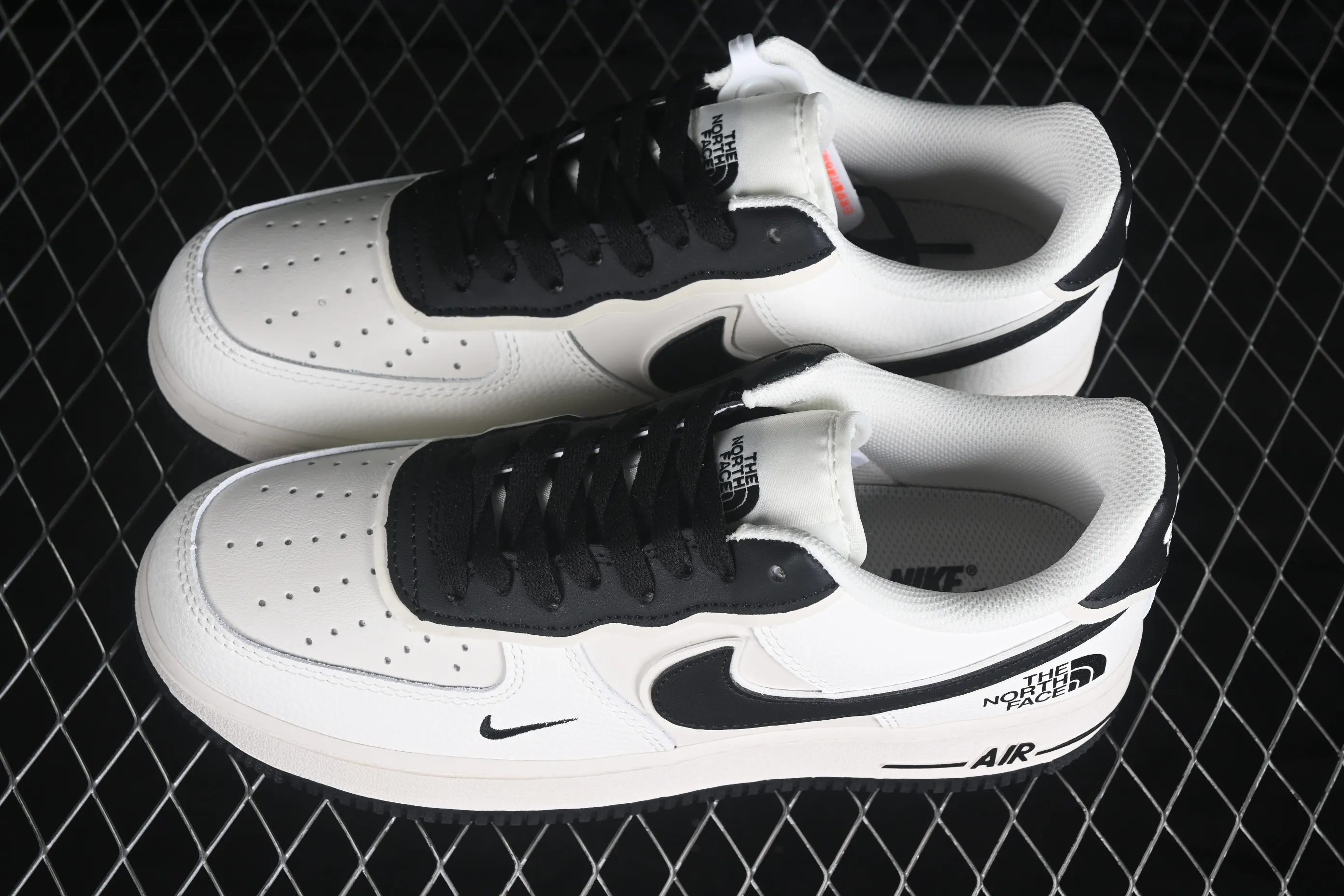 All categories Nk Air Force 1 Air Force series Nk Air Force 1 Low Air Force low-top Nike Air Force 1'07 Low Air Force 1 low-top casual sneakers LF6688-001